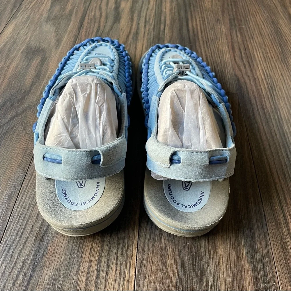Keen Blue Sandals with Woven Design and Open Back - Picture 6 of 11